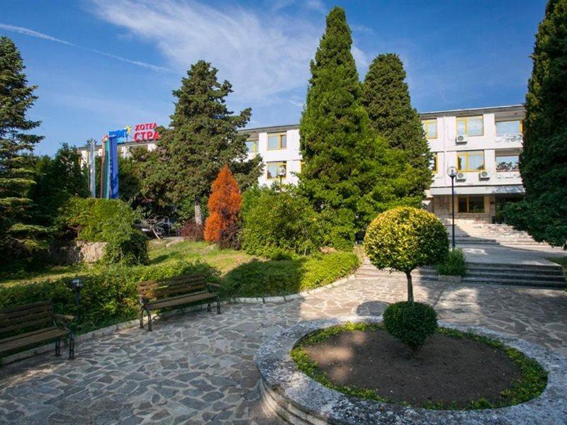 Strandzha Hotel - Free Parking Golden Sands Esterno foto